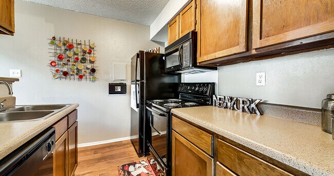 Chelsea Creek Apartment Homes