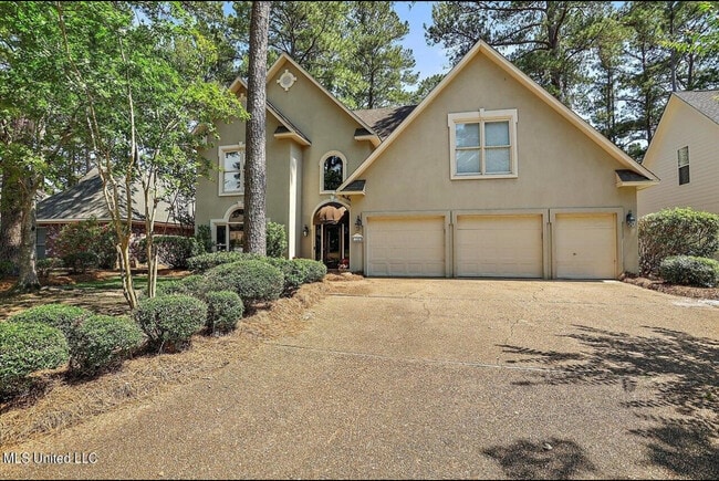 Photo - 132 Pine Ridge Cir House