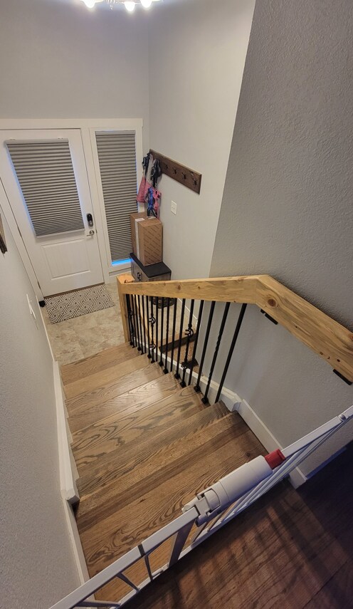 Photo - 827 S Robb Way