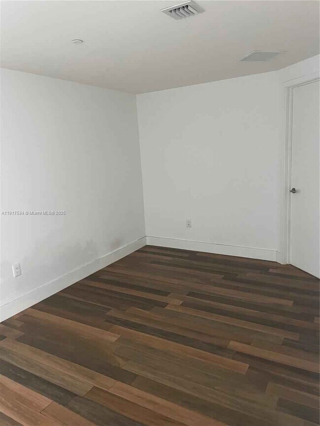 Photo - 1100 S Miami Ave Unit 411