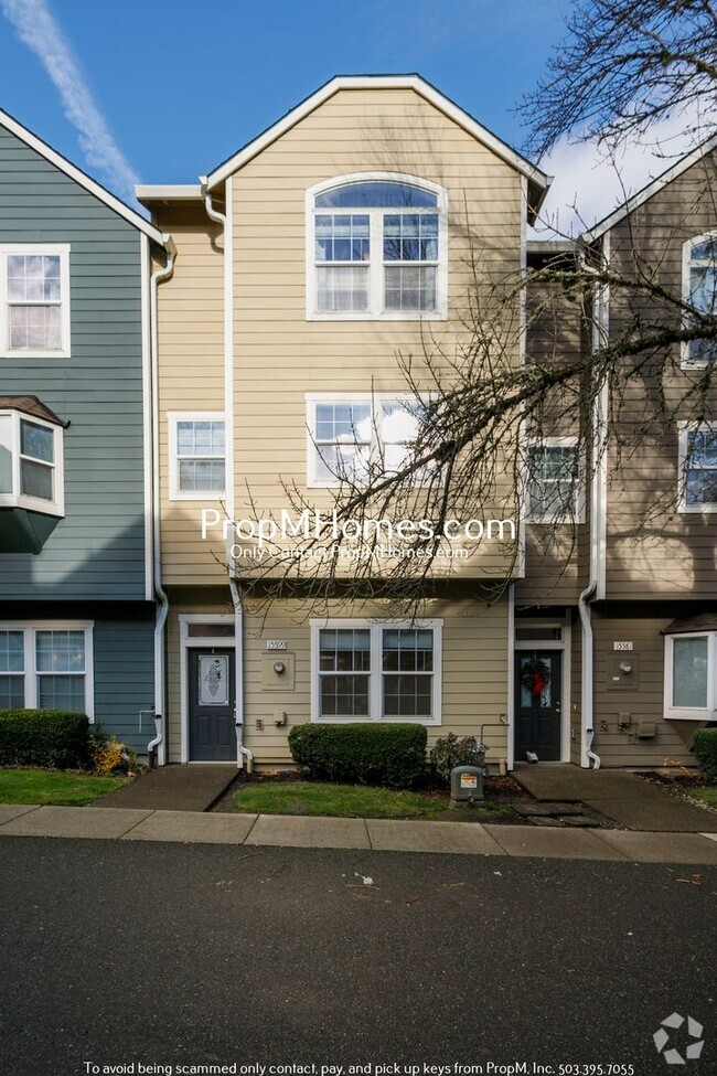 Building Photo - Spacious Townhome on Sexton Mountain! 3 Be...