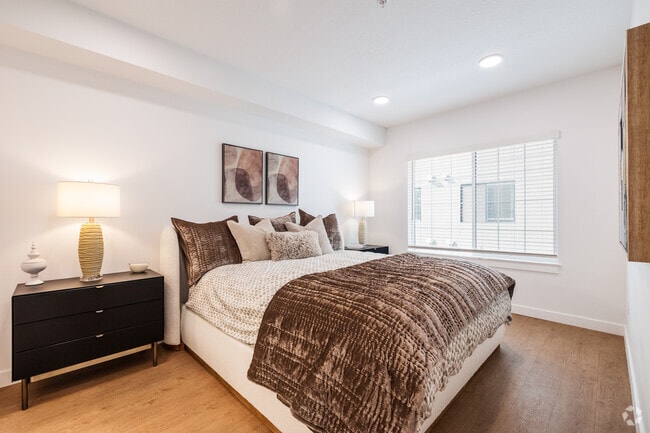 2BR, 2BA - 1,216SF - 2nd Bedroom