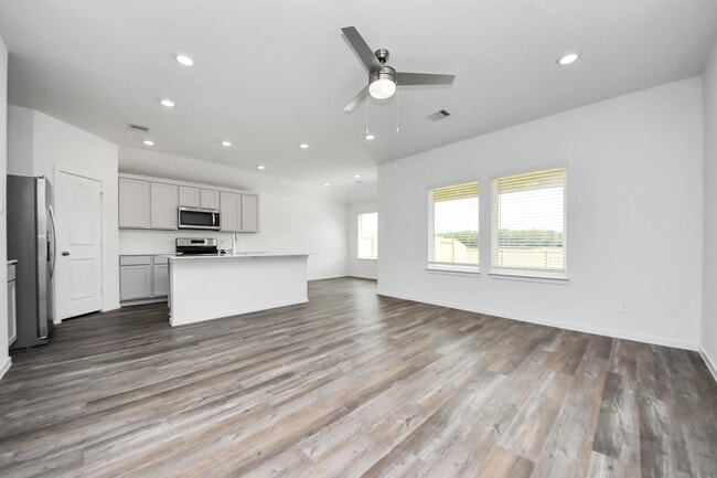 Photo - 18683 Bernoulli Dr