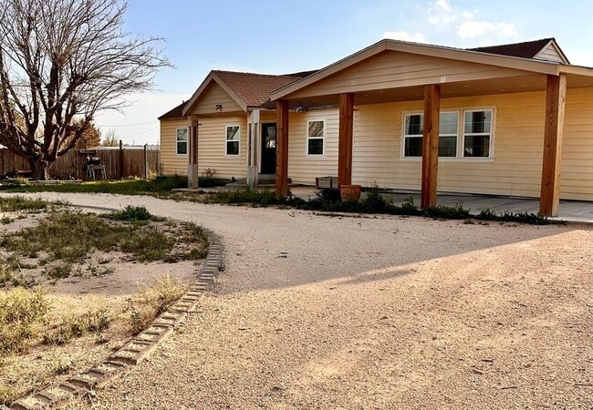 Photo - 2621 N Vega Ave