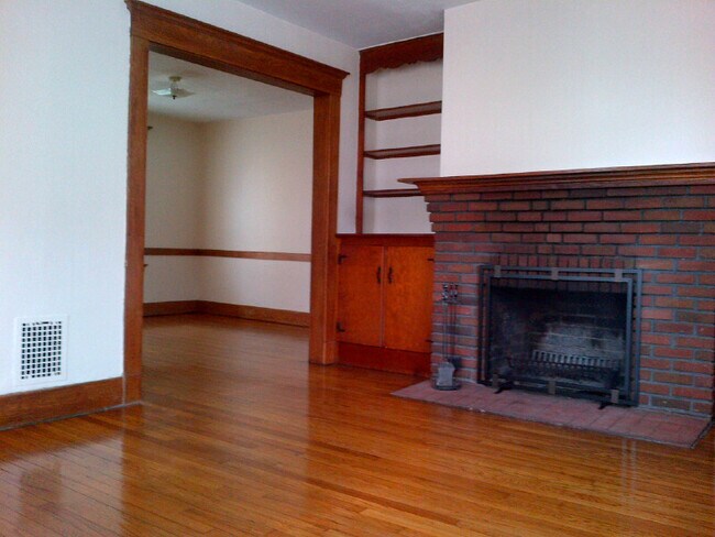 Photo - 34 Westwood Rd Unit 1