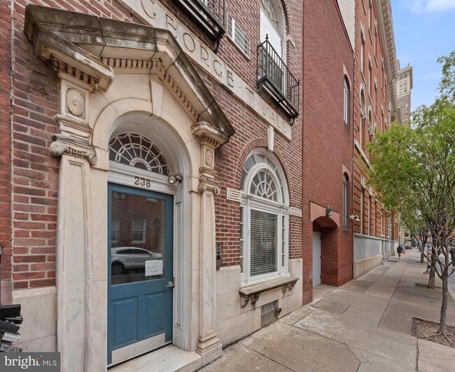 Photo - 238 S 13th St Unidad GRDN