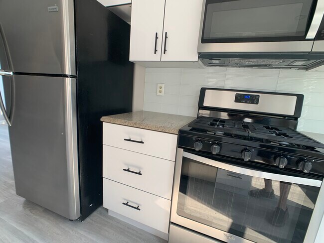 Photo - 66 Quint Ave Unit 1