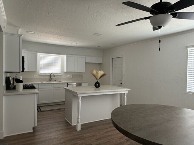 Photo - Nicely remodeled!