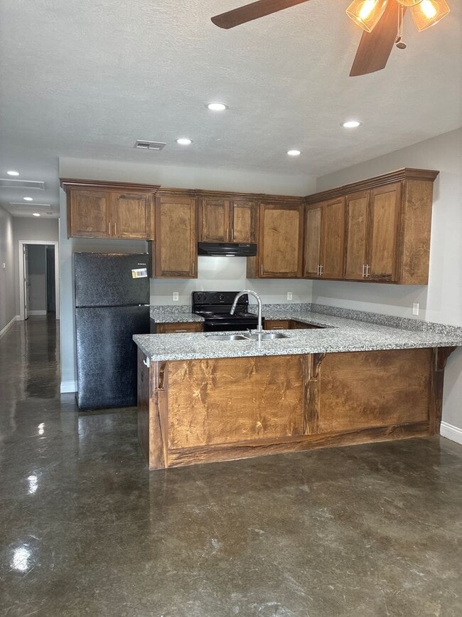 Photo - Duplex for lease