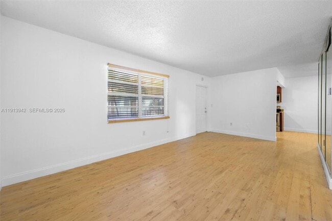 Photo - 415 NE 2nd St Unit 215