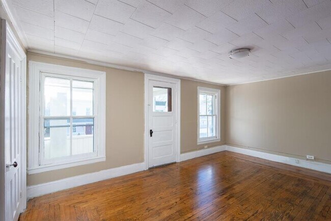428 7th Ave