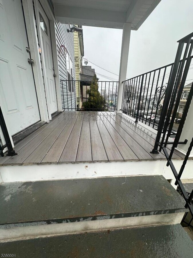 Photo - 27 N 3rd St Apartment