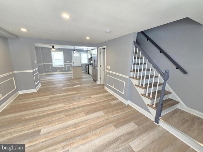 Building Photo - 3736 Elmley Ave Rental