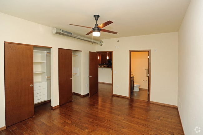 Second bedroom