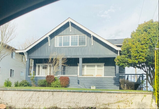 Building Photo - 3631 Wetmore Ave Rental