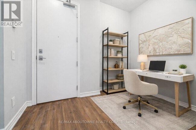 Photo - 40 Esplanade Ln