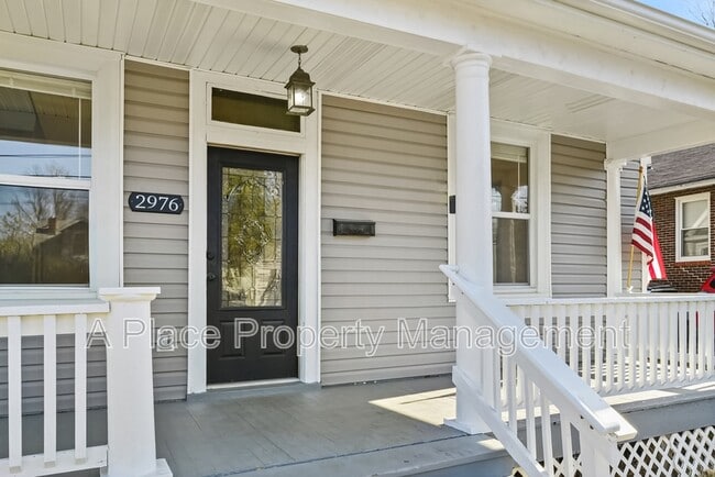 Photo - 2976 Kincaid Ave