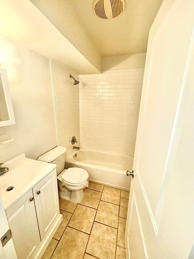 Photo - Marmills Apartments