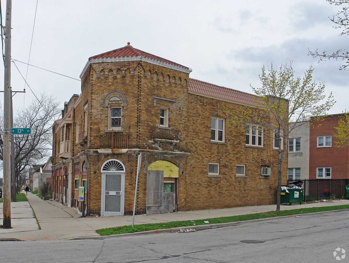 Photo - 1306-1318 W Atkinson Ave