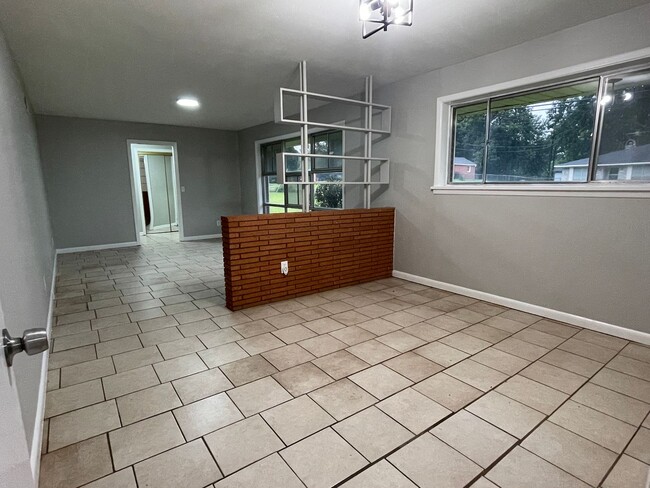 Photo - NICE HOME IN NORTH HIGHLANDS SUBDIVISION