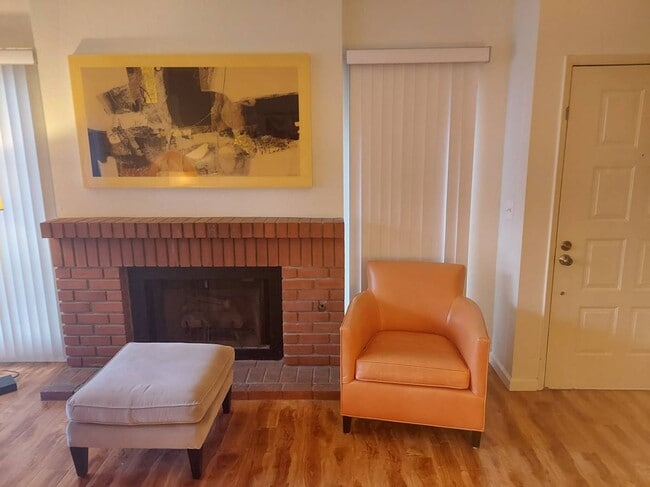 217 Ada Ave