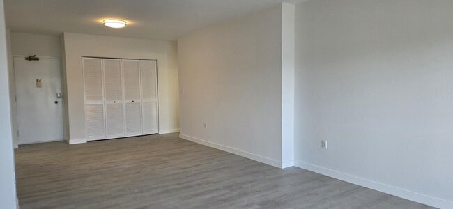Photo - 1980 S Ocean Dr Unidad 1 Bedroom Condo for Rent