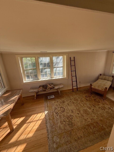 Photo - 1618 James St