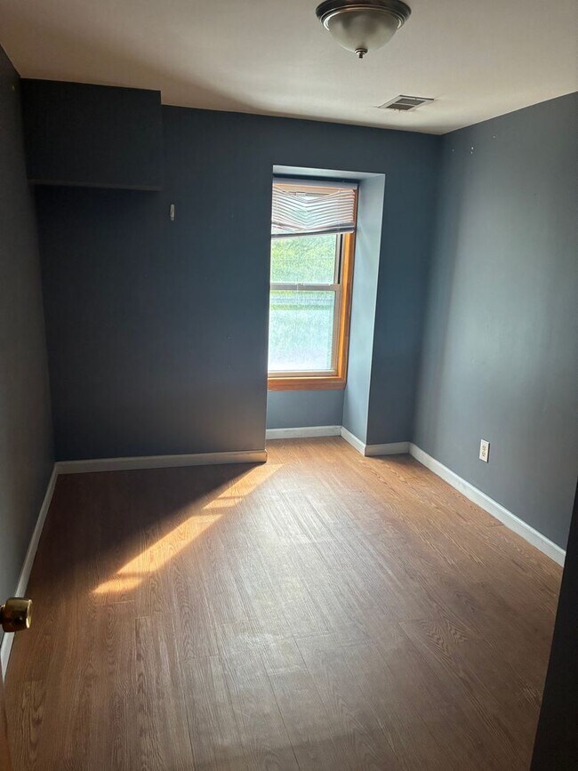 Photo - 53 Bates St Unit 53 Bates St 2