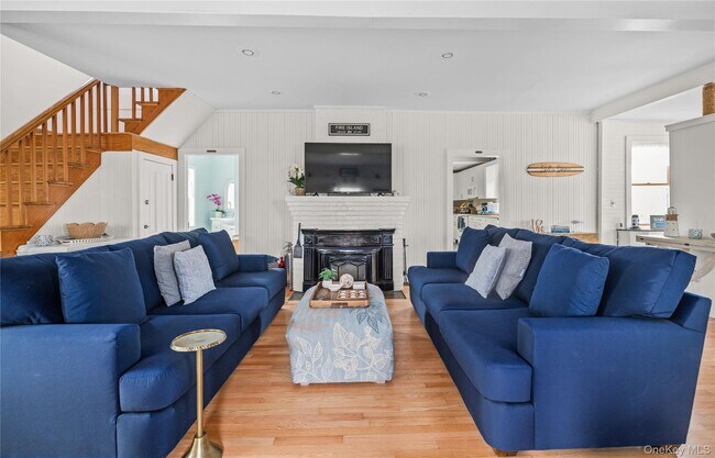 Photo - 639 Ocean Breeze Walk