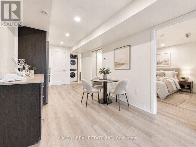 Photo - 183 William Duncan Rd
