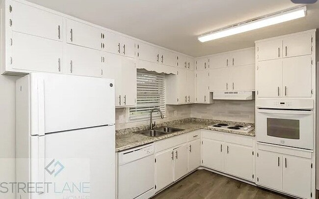 Photo - 5180 Flint Hill Rd SW