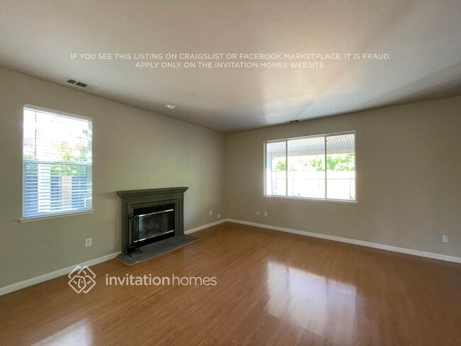 Photo - 278 Woodcrest Dr