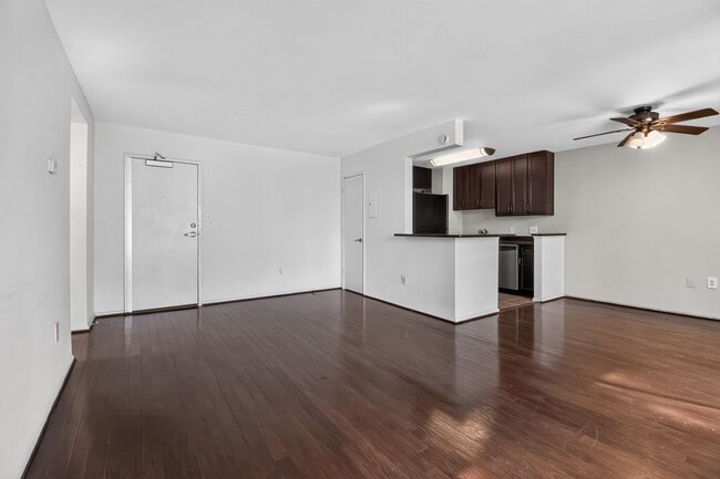Photo - Light-filled 1Bd/1Bth in West End Condos in Alexandria! Unit 503