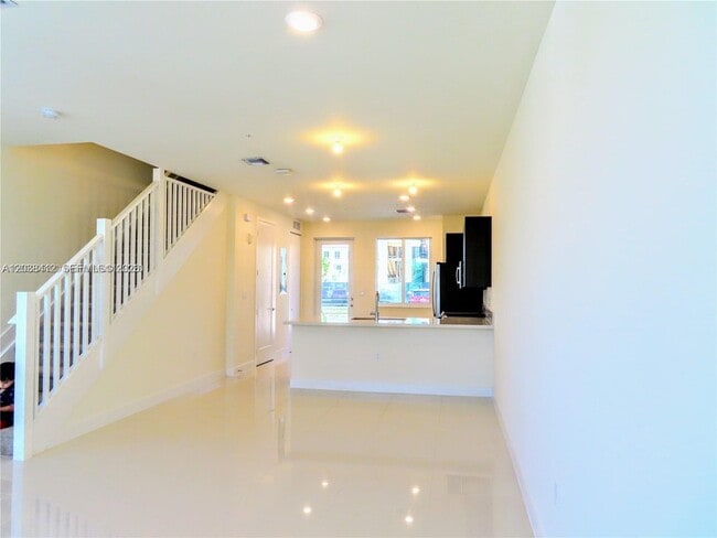 Photo - 6401 NW 103rd Pl Unit 101