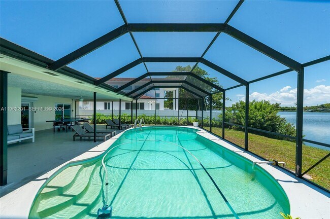 Photo - 21320 NE 25th Ct