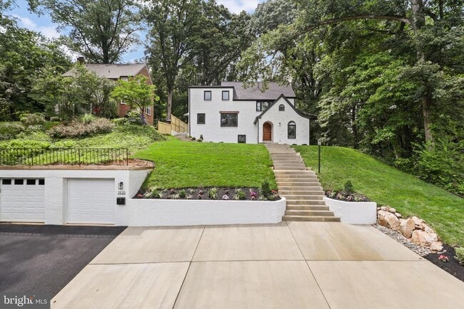 Photo - 2520 N Vernon St