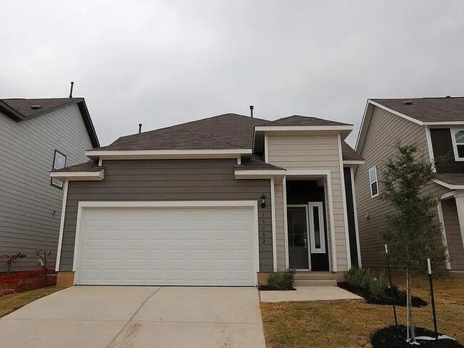 Building Photo - 15702 Ellinger Dr Rental