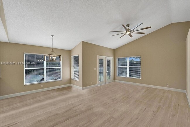 Building Photo - 9012 Lake Park Cir S