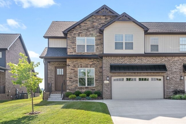 Building Photo - Four Bedroom Condo in Sango!