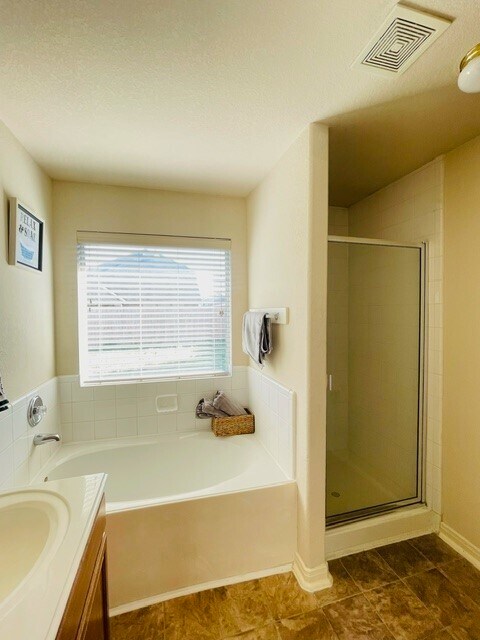 Photo - 21470 Olympic Forest Dr