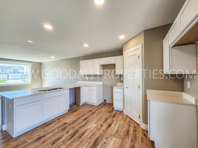 Photo - 6-Bedroom, 4-Bath Home in Waukee with Finished Basement & 3-Car Garage