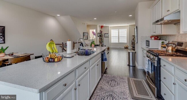 Photo - 43688 Winterberry Wy