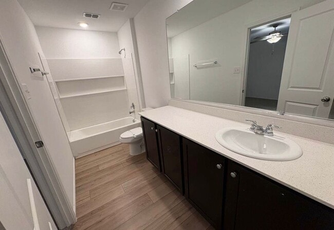 Photo - 1256 Mosely Cir