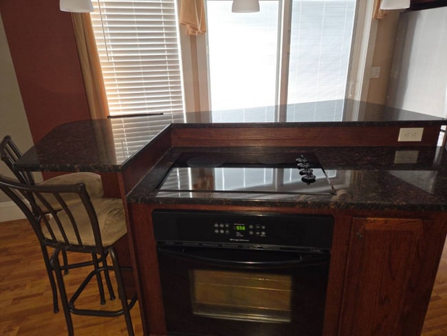 Photo - 26 1/2 Pearl St