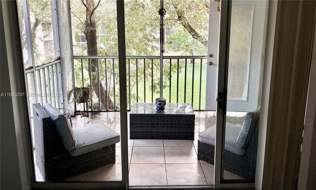 Photo - 9081 SW 138th Pl Unidad 9081