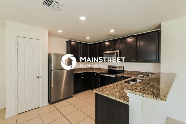 4 Bedroom Pet-Friendly Home in Lakeland, FL with Main Street Renewal