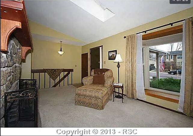 Photo - 3819 Midsummer Ln S
