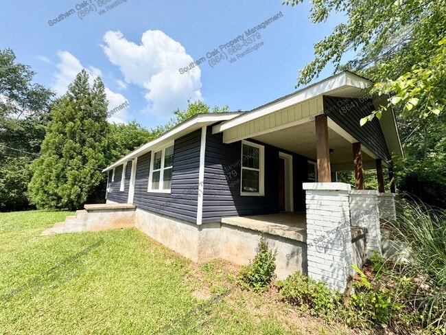 Building Photo - 151 Hopewell Church Dr