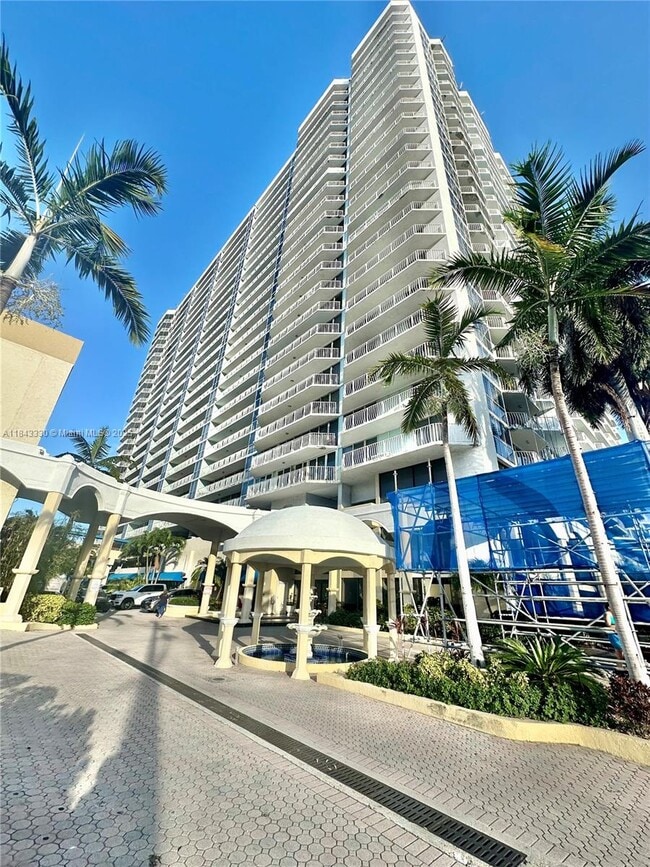 Photo - 7601 E Treasure Dr Unit PH217