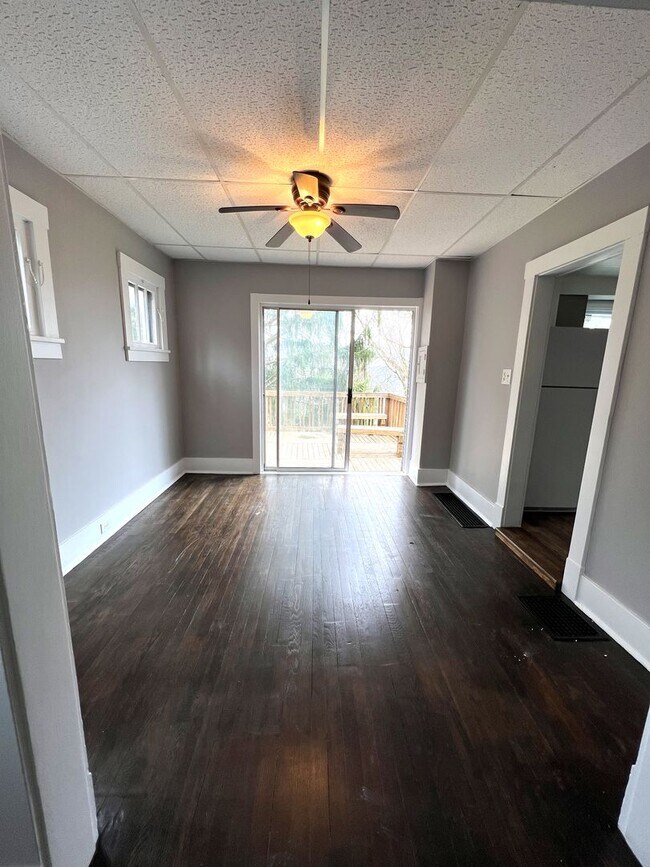 Photo - Charming 3 Bed, 1 Bath Home on a Quiet Street in Crafton Heights - Available 7/1!